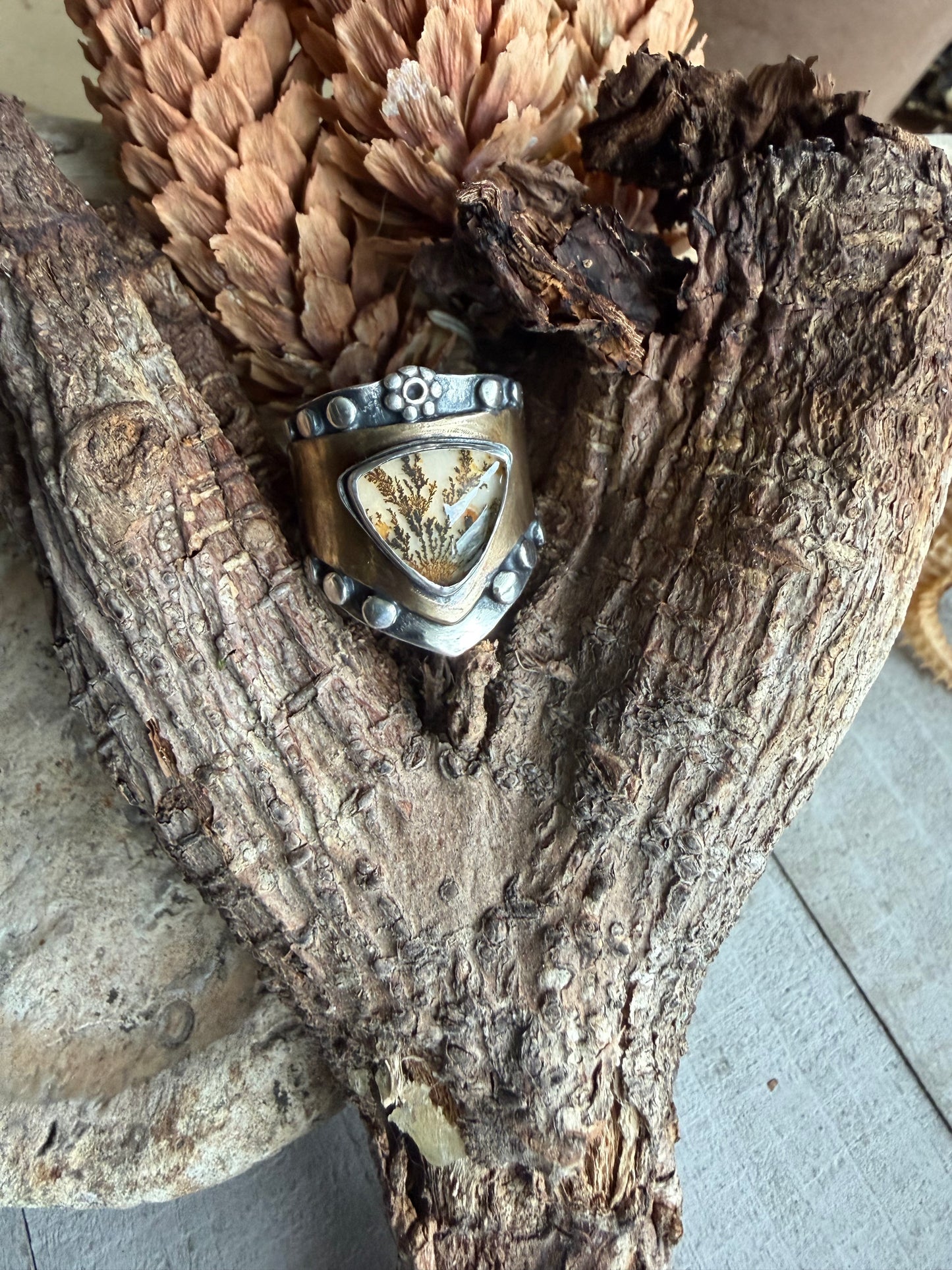 GOLDEN LANDSCAPES RING