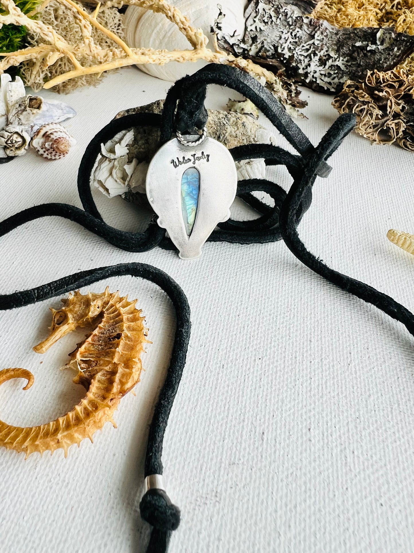 Lunar Guardian Amulet