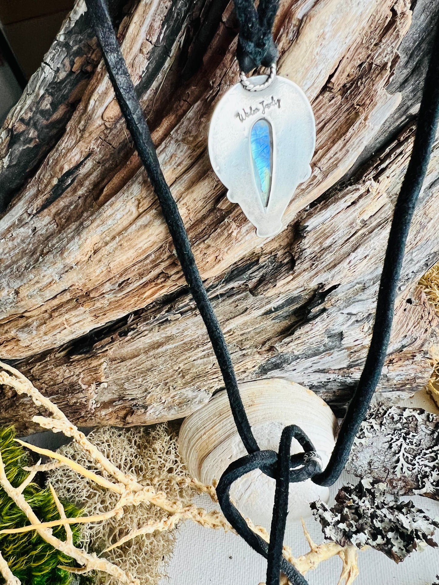 Lunar Guardian Amulet