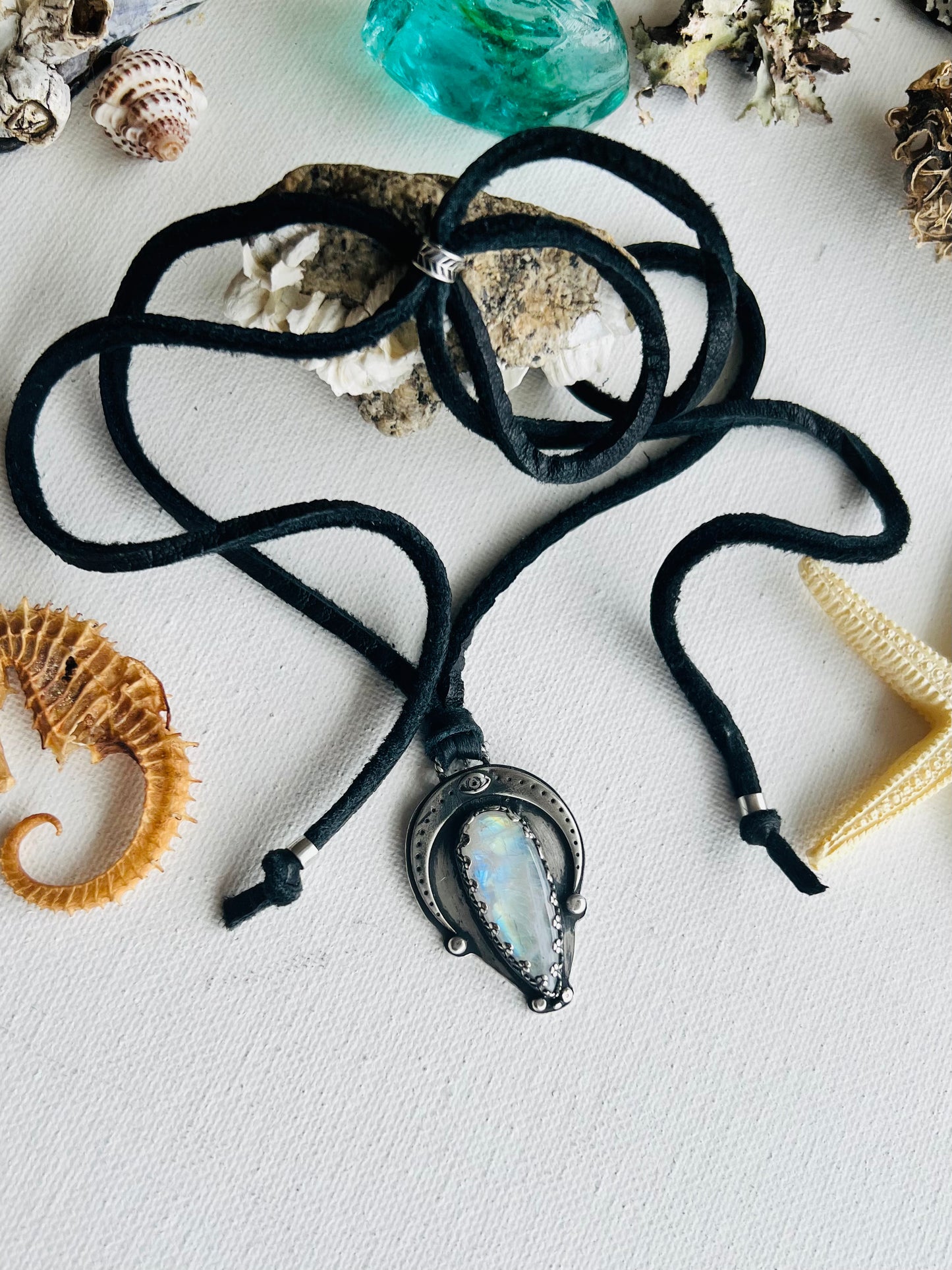 Lunar Guardian Amulet