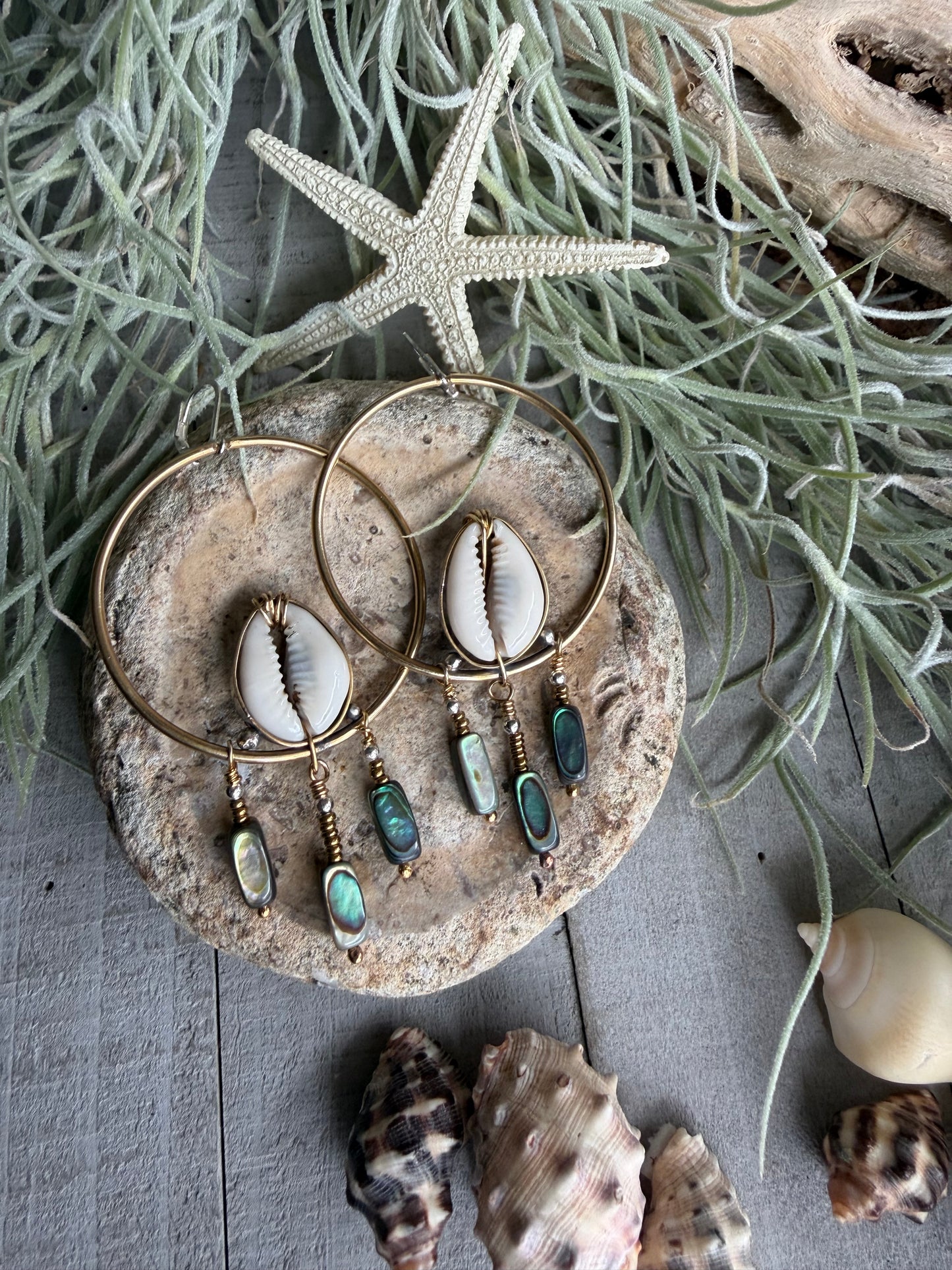 COWRIE SHELL HOOPS