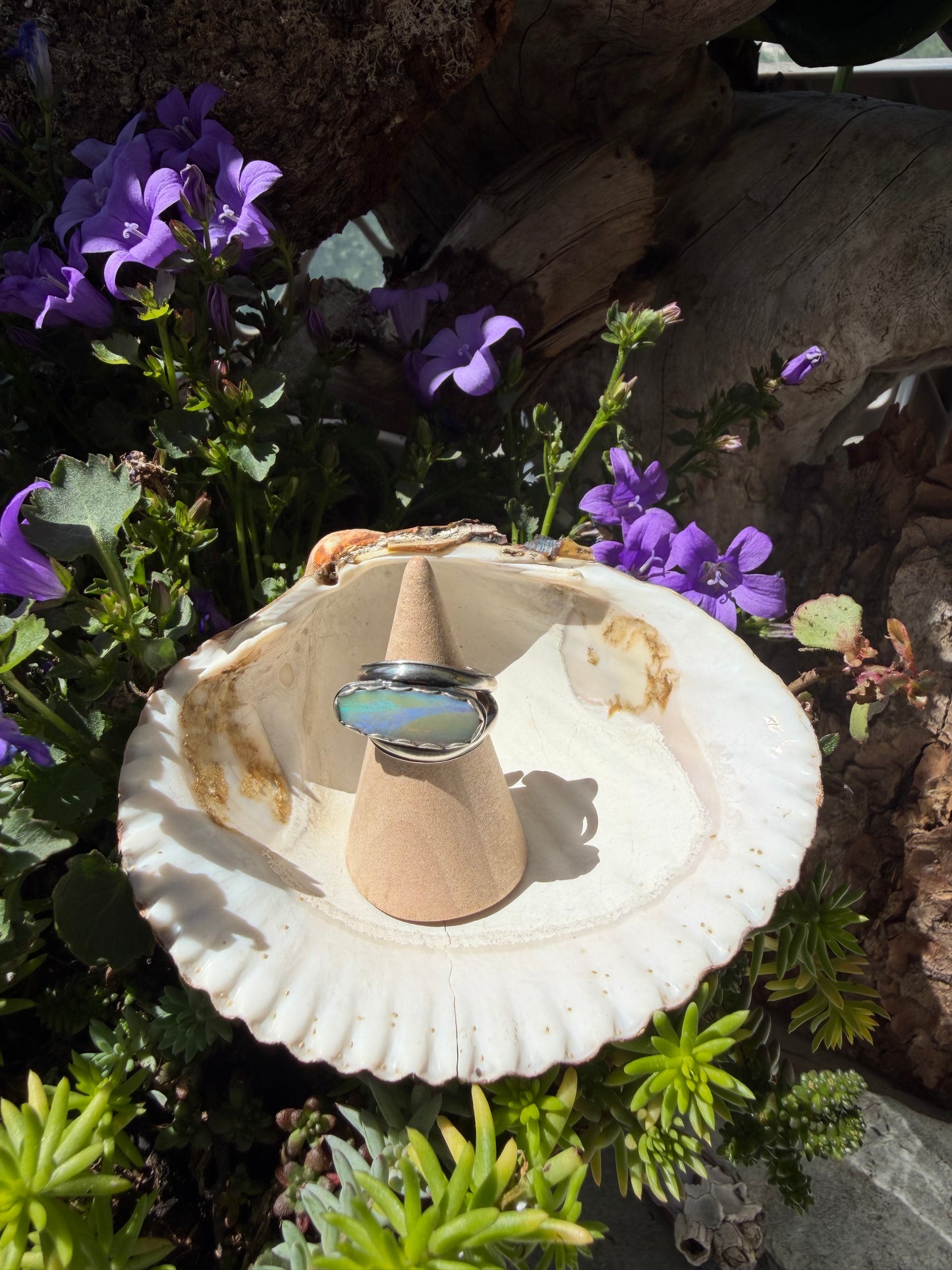SEASIDE OPAL RING