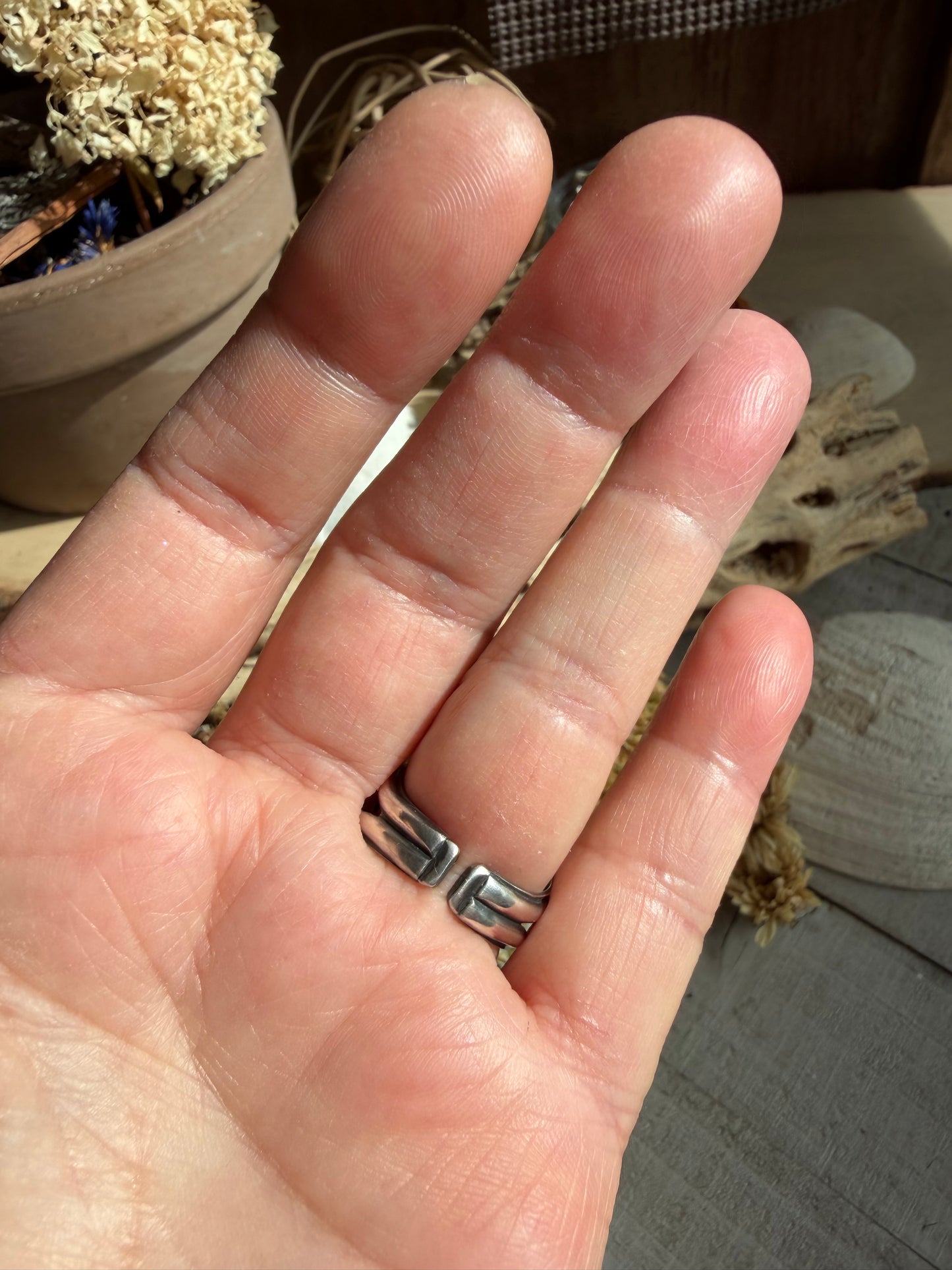 SEASIDE OPAL RING