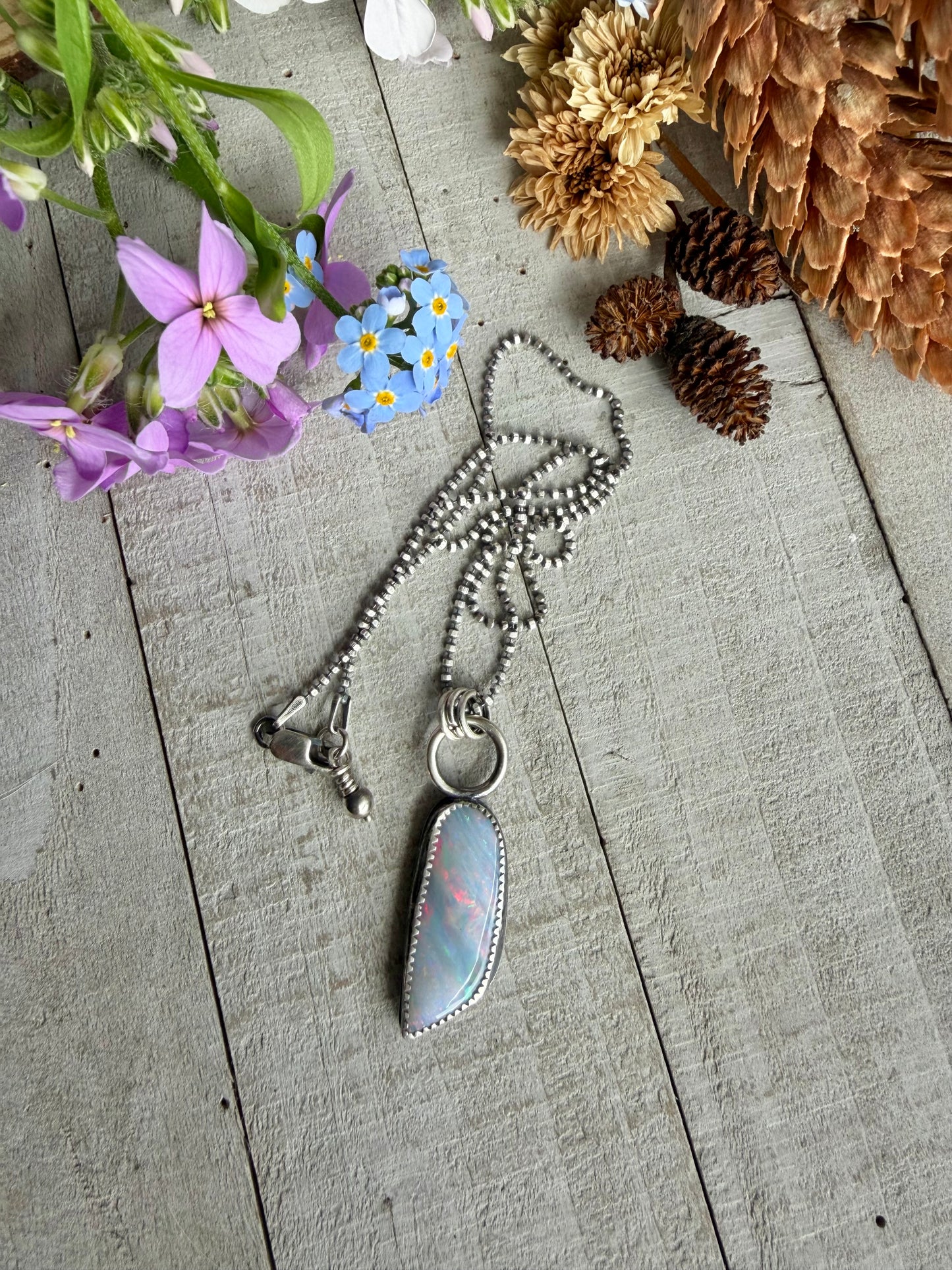 SUPER STAR OPAL NECKLACE