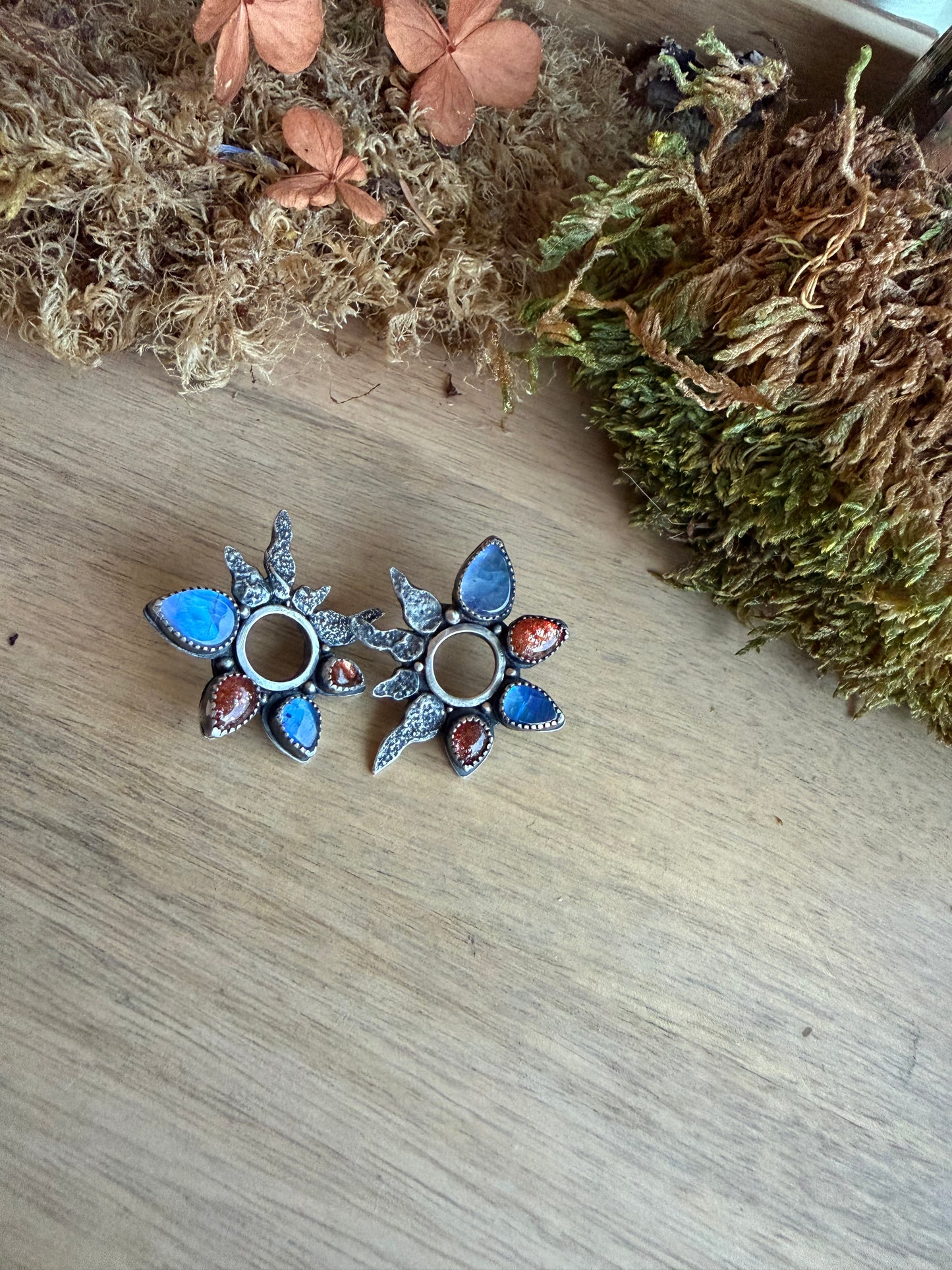 SUMMER SOLSTICE STUDS